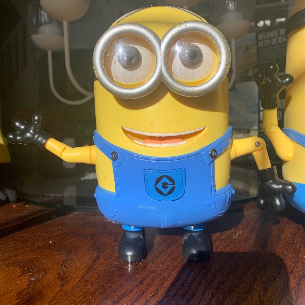 Dave the talking Minion